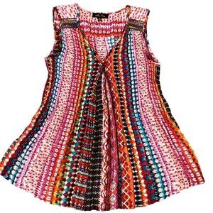 Melissa Paige Sleeveless Embroidered Accent V-Neck Crinkle-Pleat Top M 195P